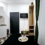 Le Petit Valenciennois Βαλενσιέν