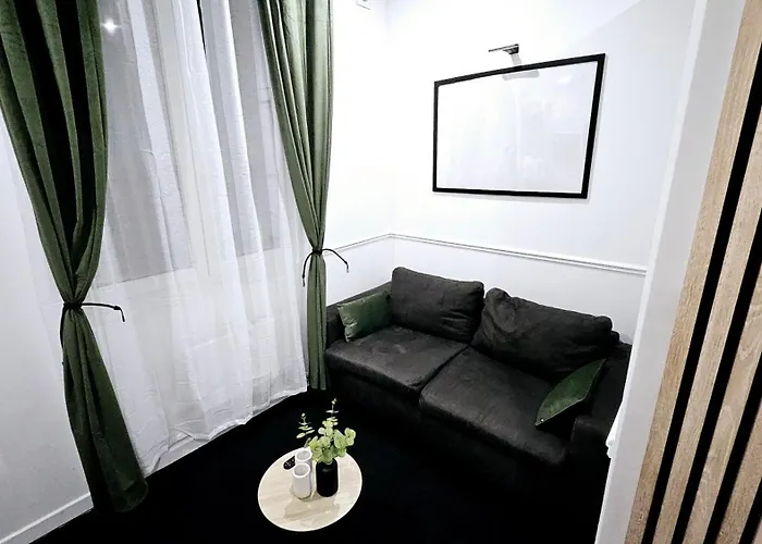 Le Petit Valenciennois Apartment